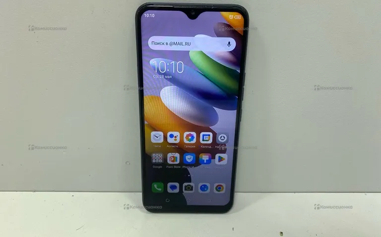 Tecno spark 8c 4/64