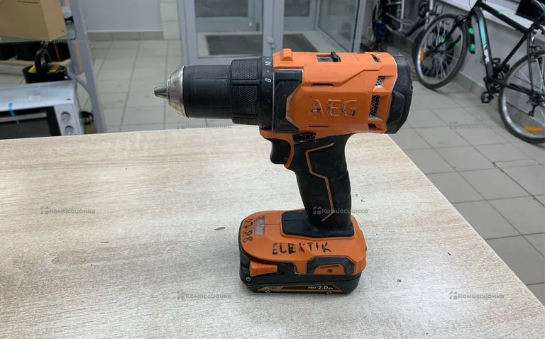 AEG BS18G4