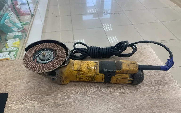 dwe 4257