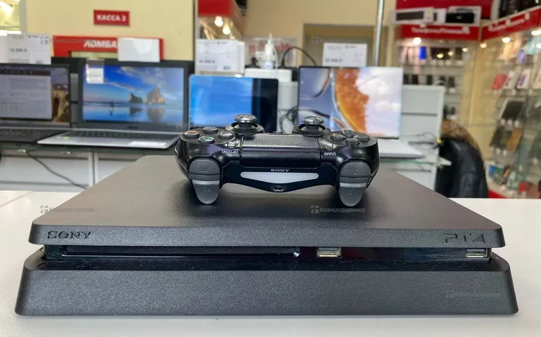 Приставка PS4. slim 500 Gb
