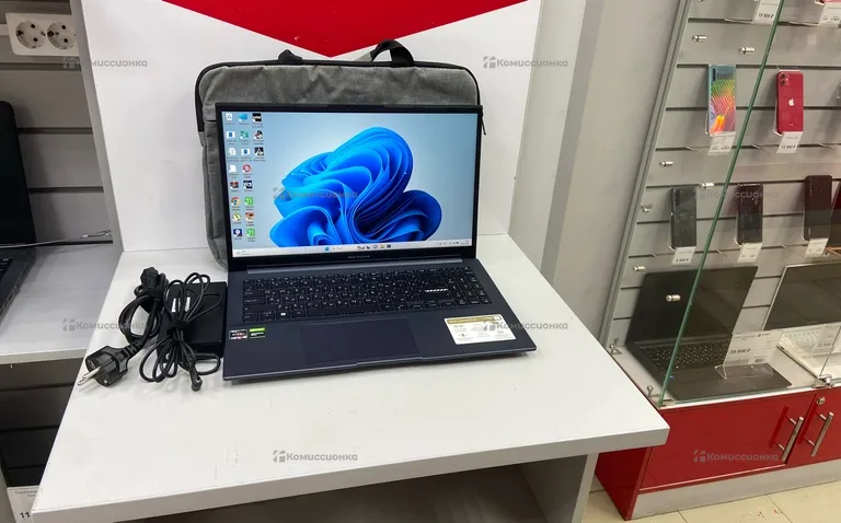 Ноутбук  ASUS VivoBook Pro 15