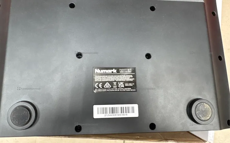 DJ controller numark party mix