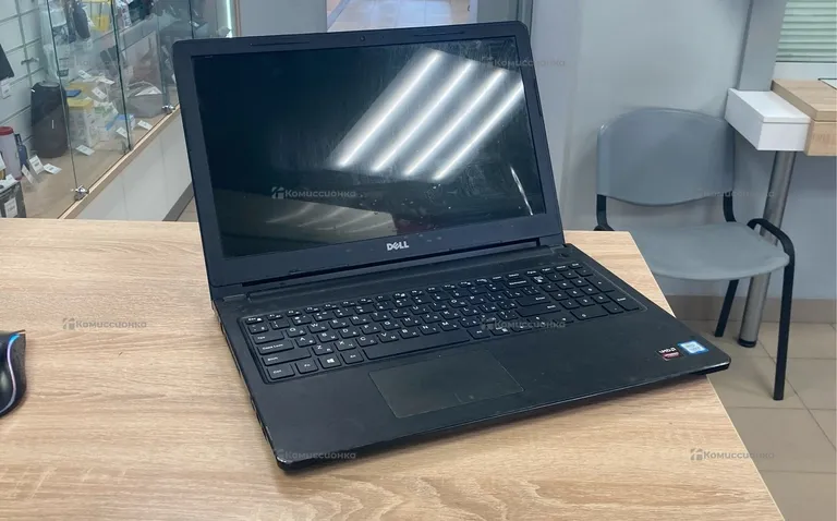 Ноутбук DELL