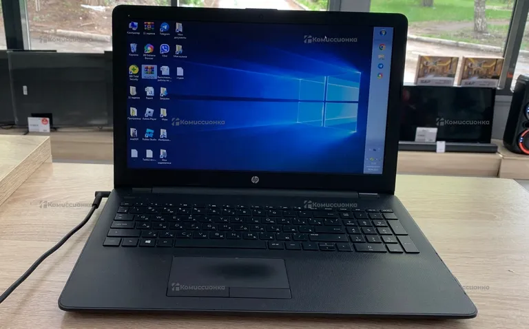 Ноутбук HP Laptop 15-rb0xx