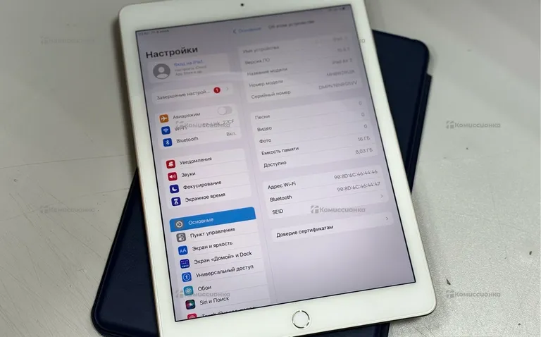 Планшет Apple iPad Air 2 16Gb Wi-Fi