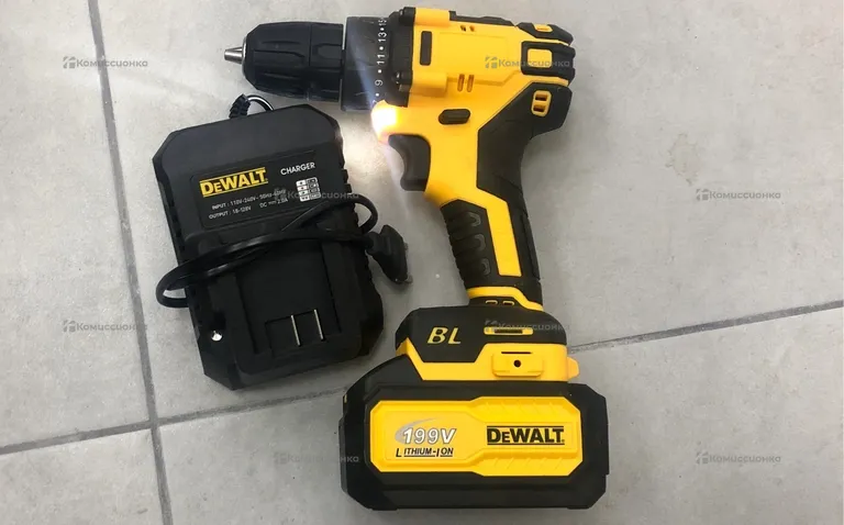 Аккумуляторный дрель шуруповерт Dewalt реплика