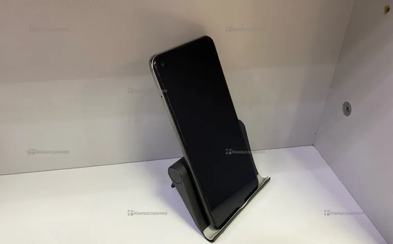 Realme 8i 4/128 ГБ