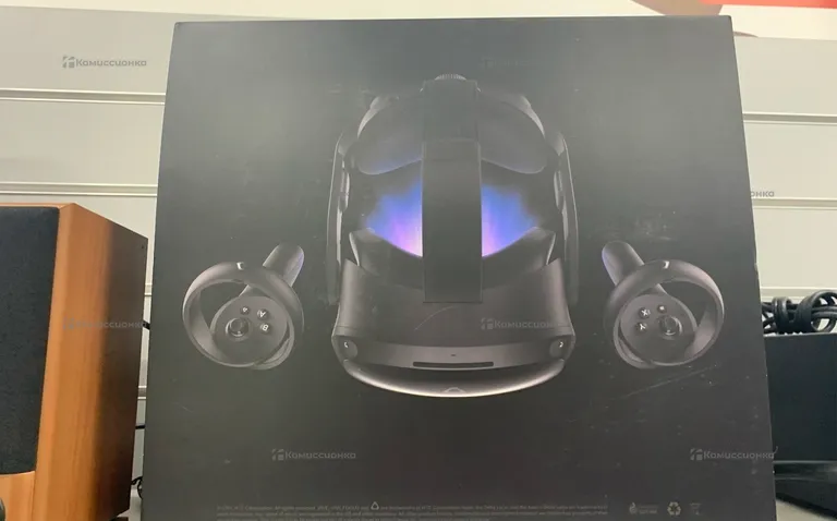 vive  Очки виртуальной реальности Vive Focus 3