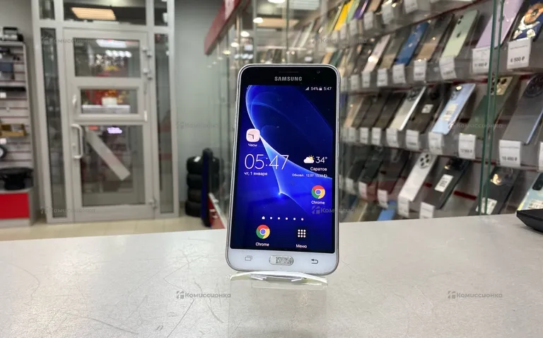 Samsung Galaxy J3 (2016) SM-J320F/DS