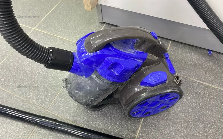 Пылесос  Dexp H-1600