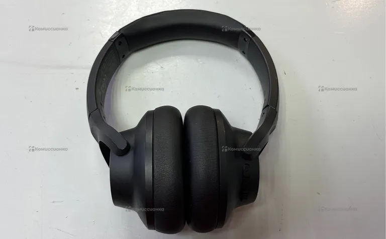 Наушники Soundcore Q20i