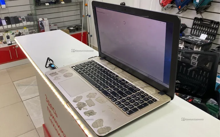 Ноутбук  Asus