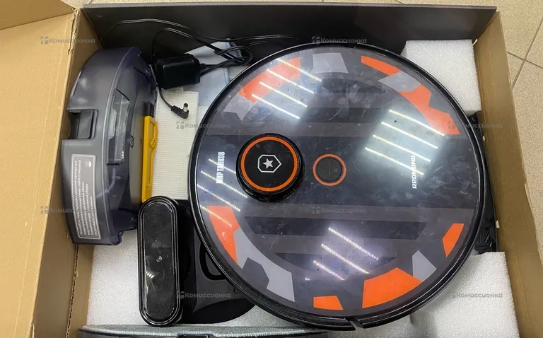 Пылесос Redmond vr1320s