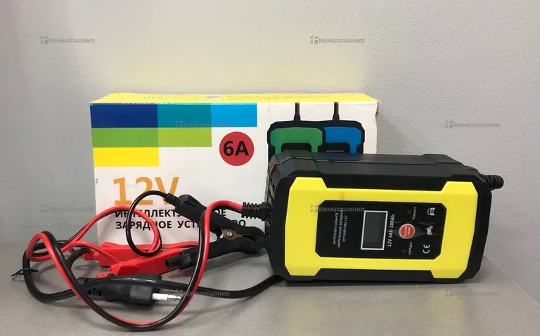 Интеллекутальное зарядное устройство 12V
