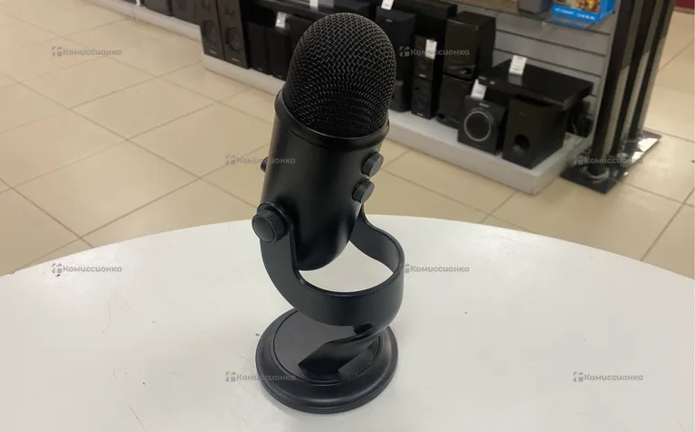 Микрофон Blue Yeti Blackout