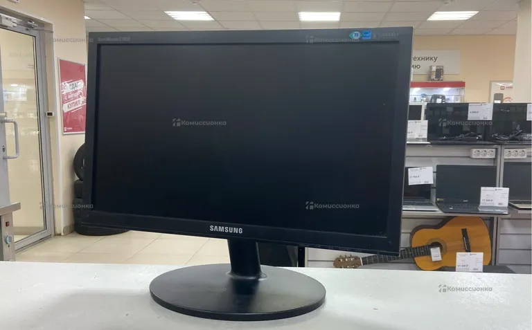 Монитор Samsung SyncMaster E1920