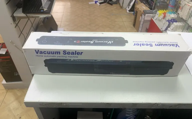 Vacuum sealer