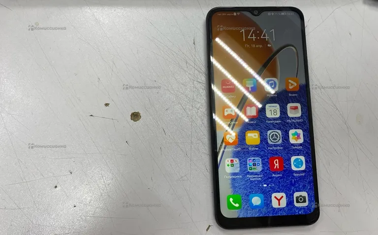 Huawei Nova Y61 4/128.