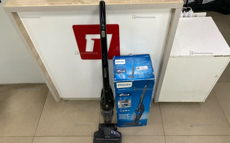 Пылесос  PHILIPS FC6169