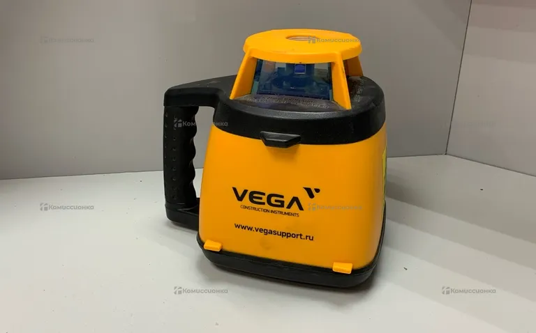 Ротационный лазерный нивелир Vega LR200