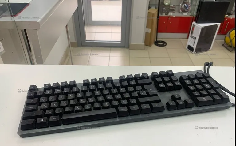 Клавиатура  Logitech g413