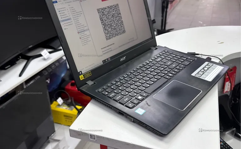 Ноутбук Acer E5576(N16Q2)