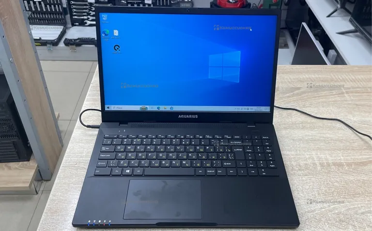 Ноутбук Aquarius cmp ns685u