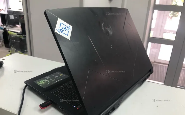 Ноутбук  msi bravo 15