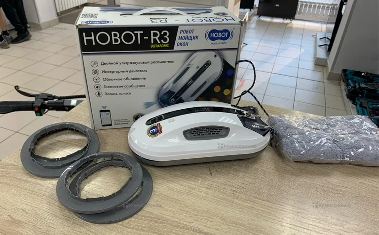 Робот мойщик окон HOBOT R3