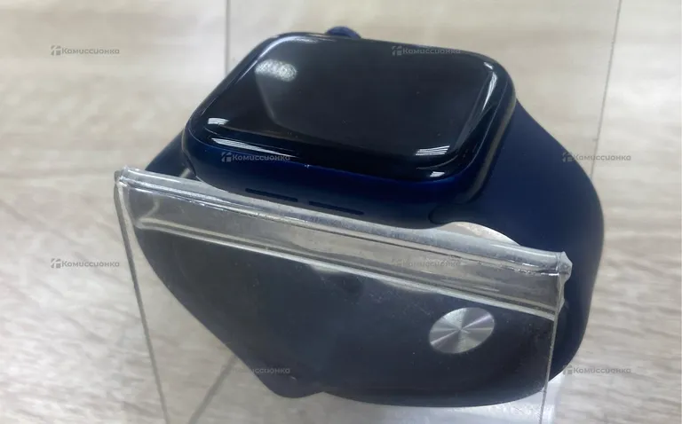 Часы Apple Watch series 6 40mm