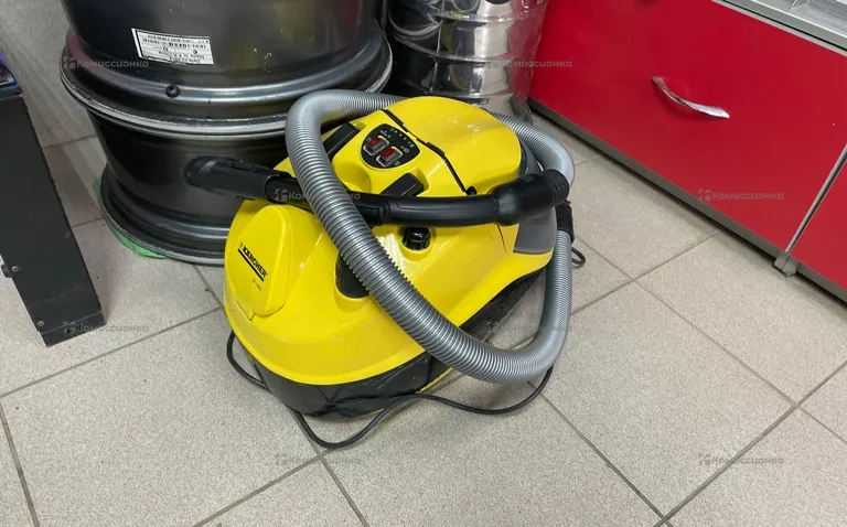 Пылесос Karcher sv 1802