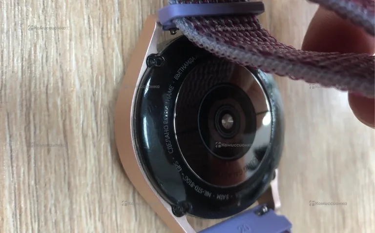 Часы  Samsung galaxy watch 4