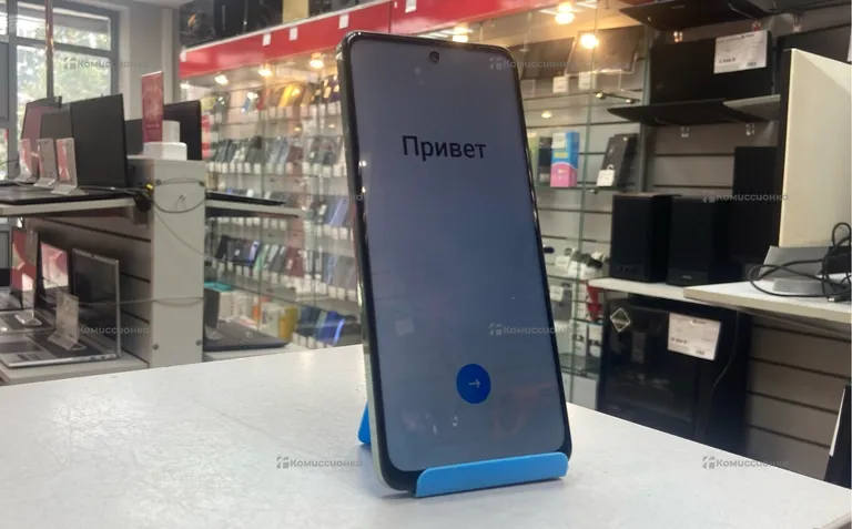 Realme 12