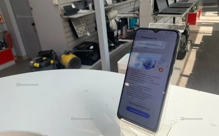 Samsung Galaxy A04e 3/32 ГБ.