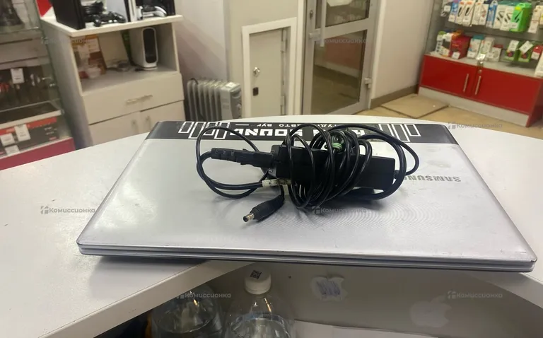 Ноутбук  Samsung RV513