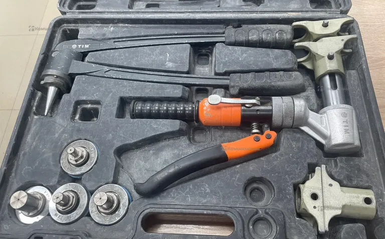 Гидравлический пресс инструмент TIM FT1240B-QC