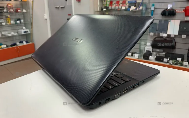 Ноутбук ASUS X554L