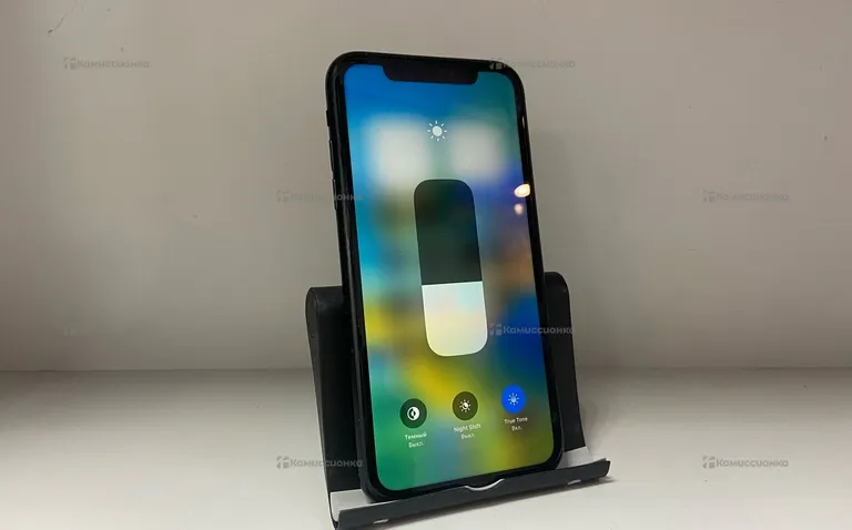 Apple iPhone Xr 64 ГБ
