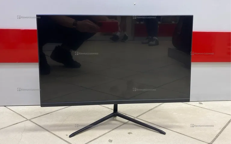 Монитор широкоформатный диагональ 24". Разъёмы VGA и HDMI,  1920x1080 FullHD