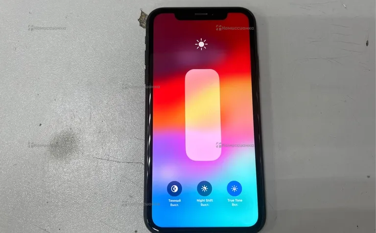 Apple iPhone Xr 64 ГБ