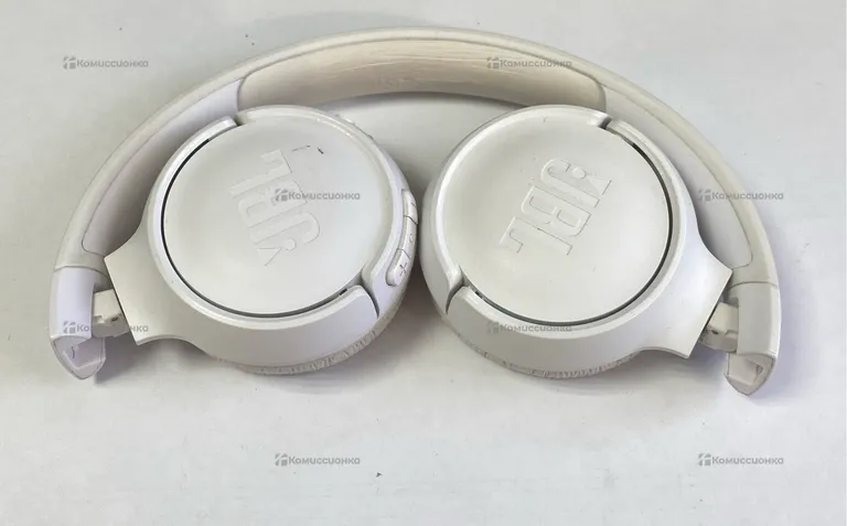 Наушники  JBL 570bt