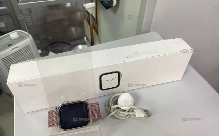 Часы Apple Watch 4 40 mm