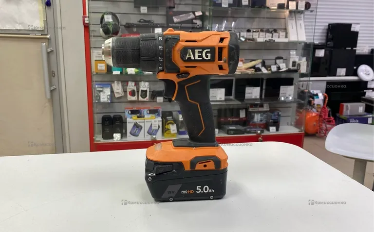 Аккумуляторная ударная дрель-шуруповерт AEG BSB18G