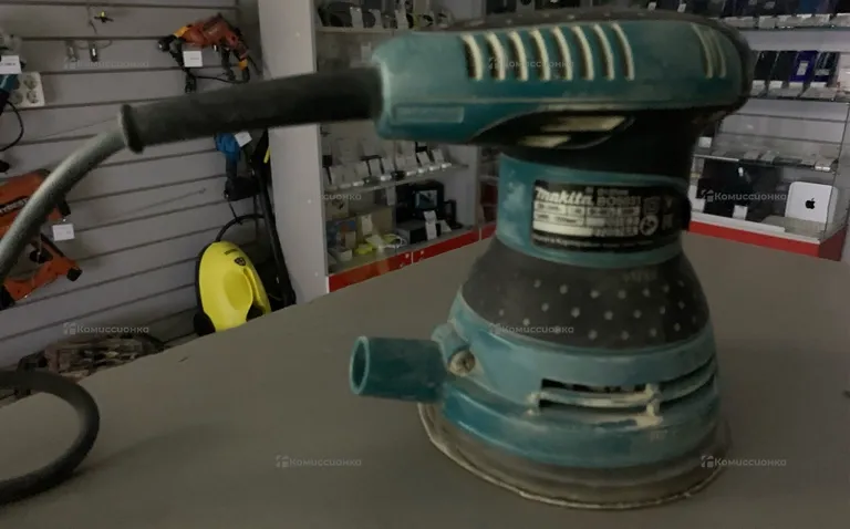 Эксцентриковая шлифмашина makita BO5031