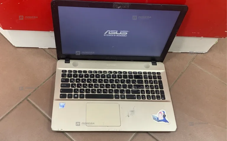 Ноутбук Asus d541n