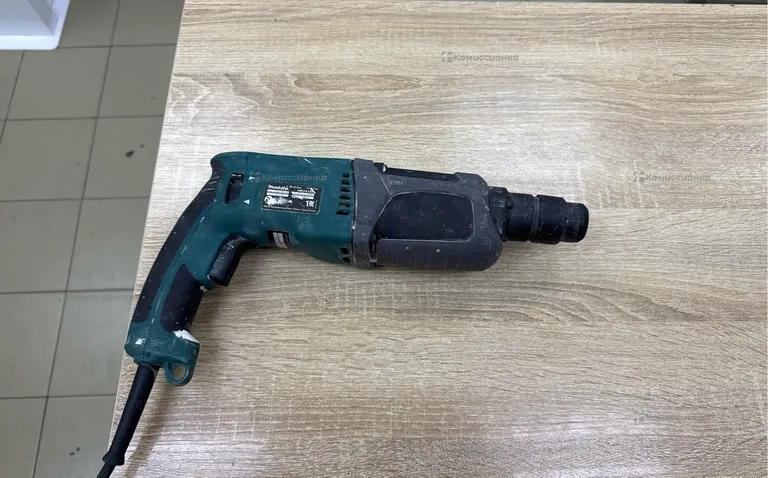 перфаратор makita HR2470