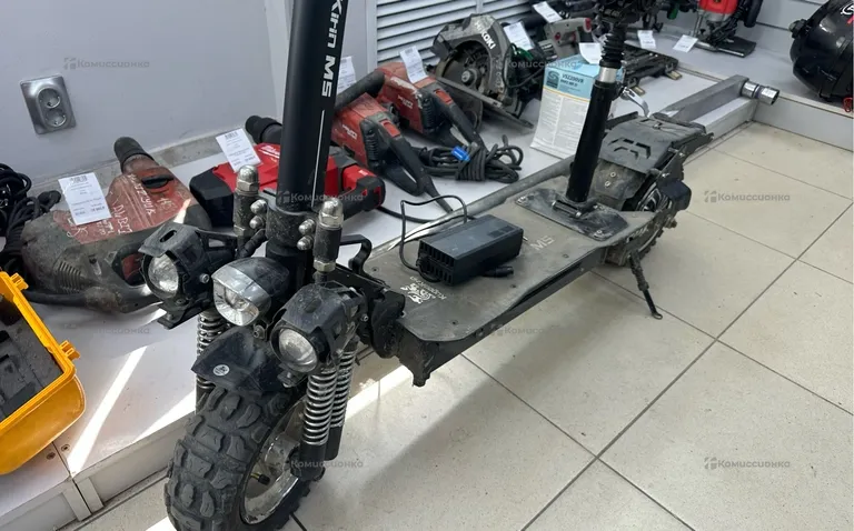 Электросамокат Kugoo M5