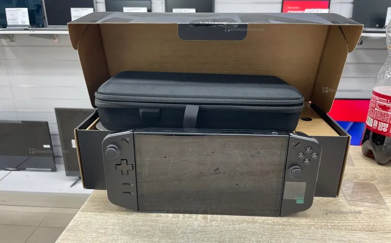 Приставка игровая приставка Lenovo Go Z1