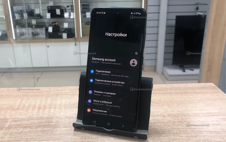 Samsung Galaxy A51 4/64 ГБ