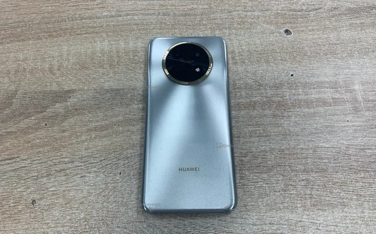 Huawei nova Y91 8/128Gb
